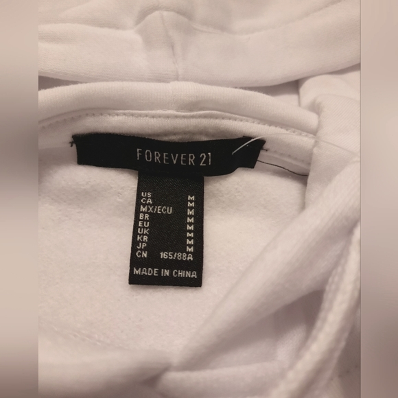 White Cropped Beverly Hills Hoodie - Picture 7 of 7